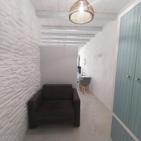 Richie'S Sea View Romantic Residences Ipsila Экстерьер фото