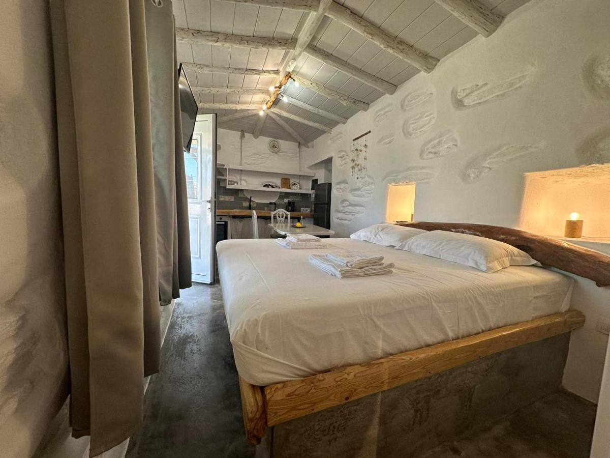 Richie'S Sea View Romantic Residences Ipsila Экстерьер фото