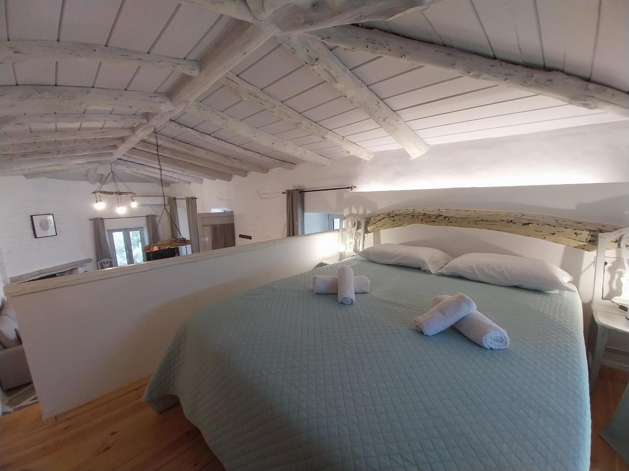 Richie'S Sea View Romantic Residences Ipsila Экстерьер фото