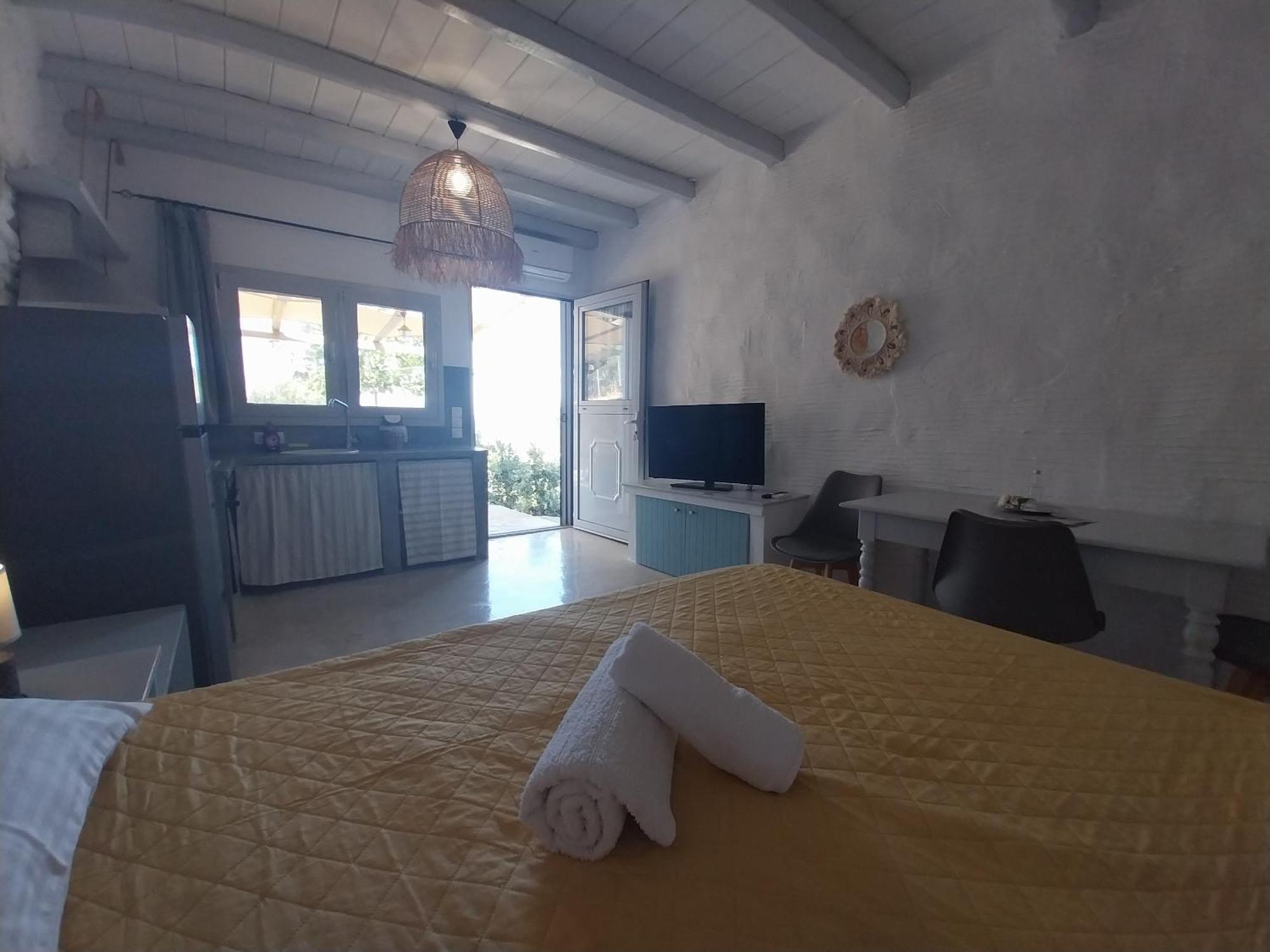 Richie'S Sea View Romantic Residences Ipsila Экстерьер фото